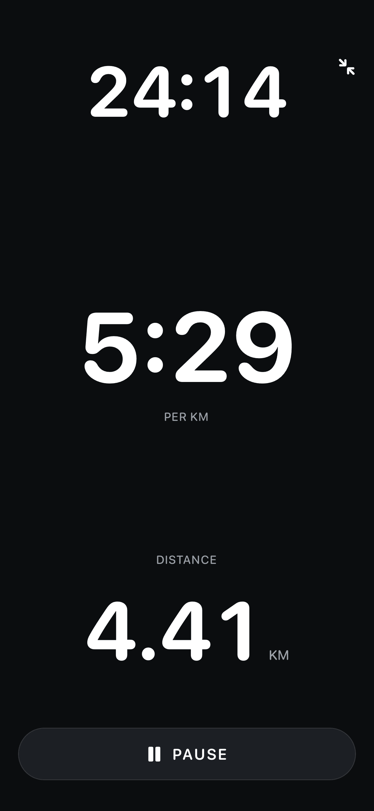 Pacemax tracks pace, distance and elapsed time during a run